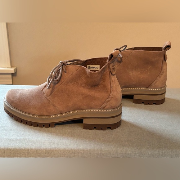 NWOT Timberland Boots Sz9 - Picture 3 of 5